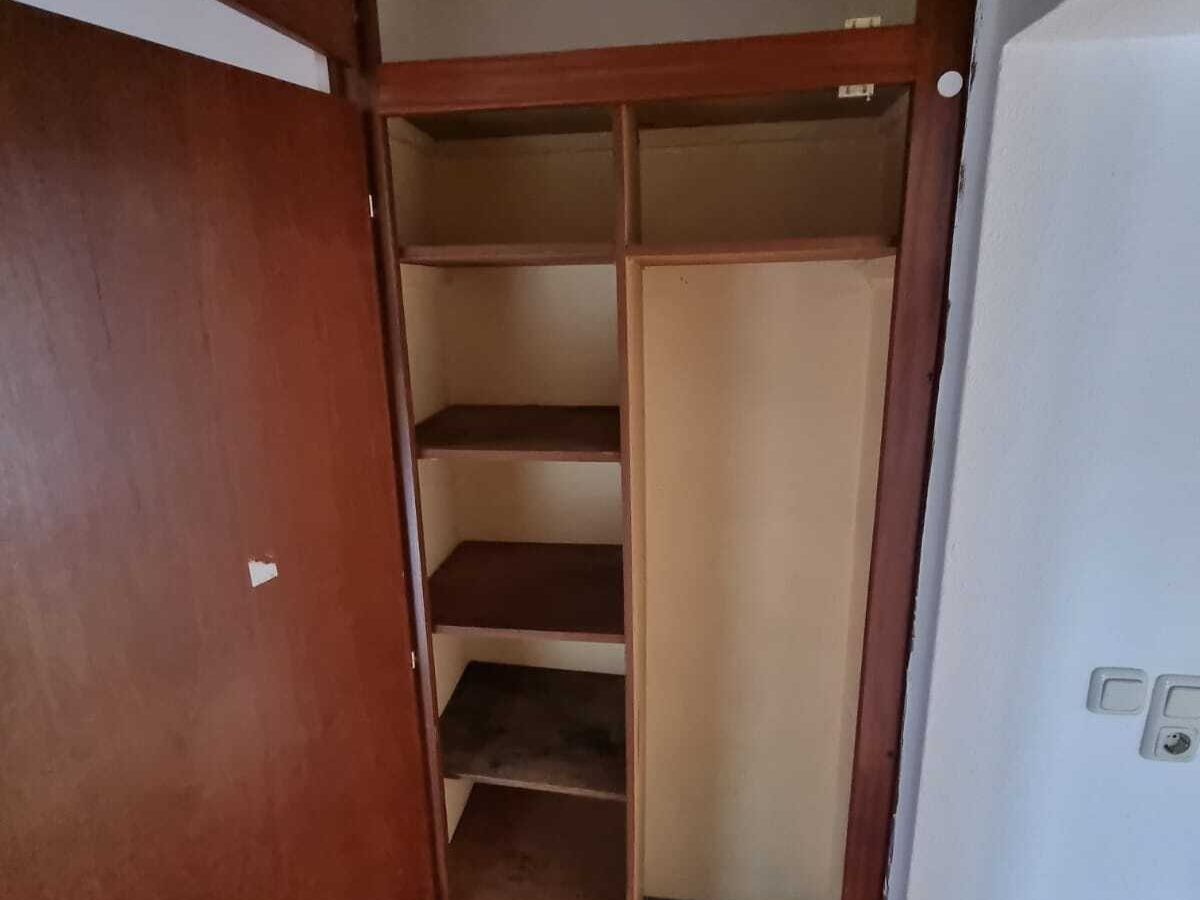 Einbauschrank 