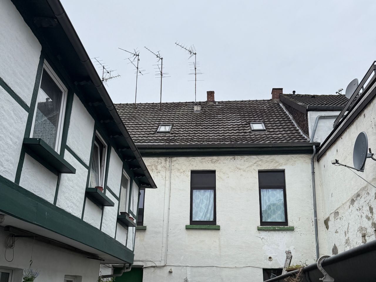 Hausrückseite