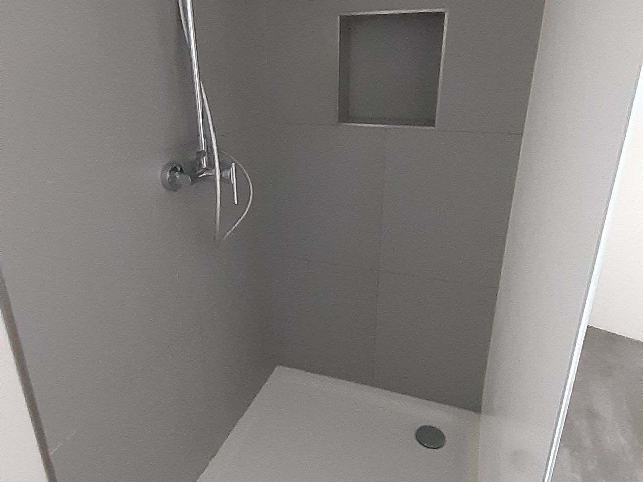 Dusche 1.OG